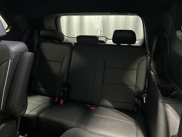 New 2026 Buick Enclave Sport Touring w/ LPO, Floor Liner Package image 17