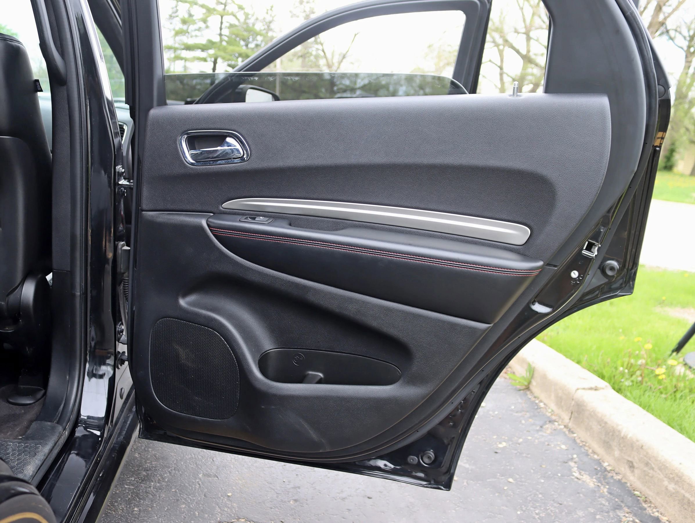 Used 2015 Dodge Durango R/T w/ Trailer Tow Group IV AWD/4WD image 39