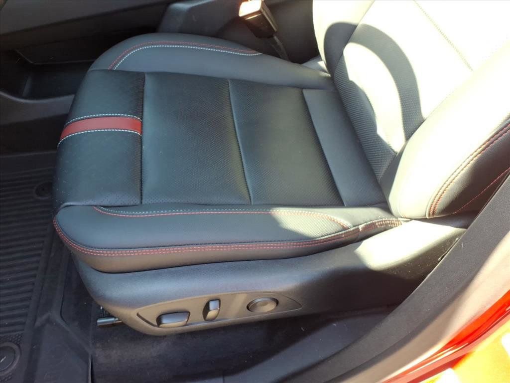 Certified 2024 Chevrolet Traverse RS w/ LPO, Floor Liner Package image 22