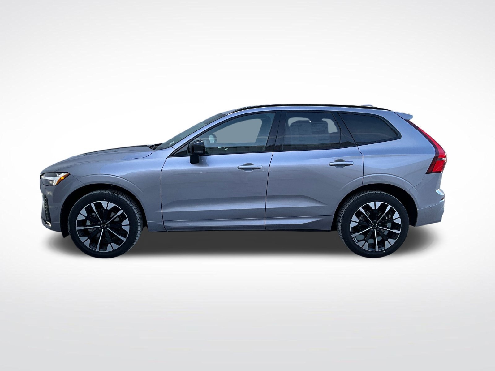 New 2026 Volvo XC60 B5 Plus w/ Protection Package Premier AWD/4WD image 2