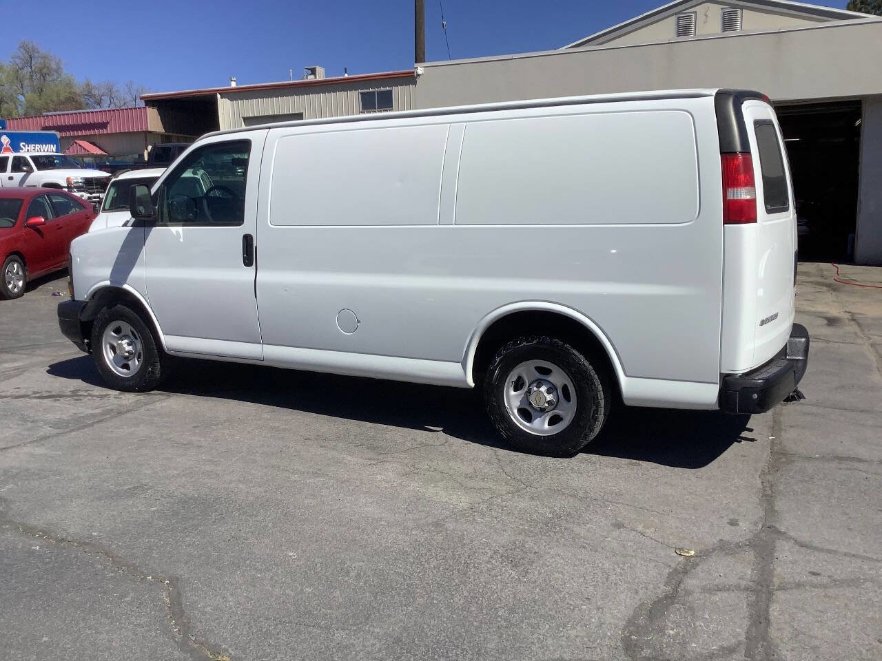 Used 2003 Chevrolet Express 1500 image 19