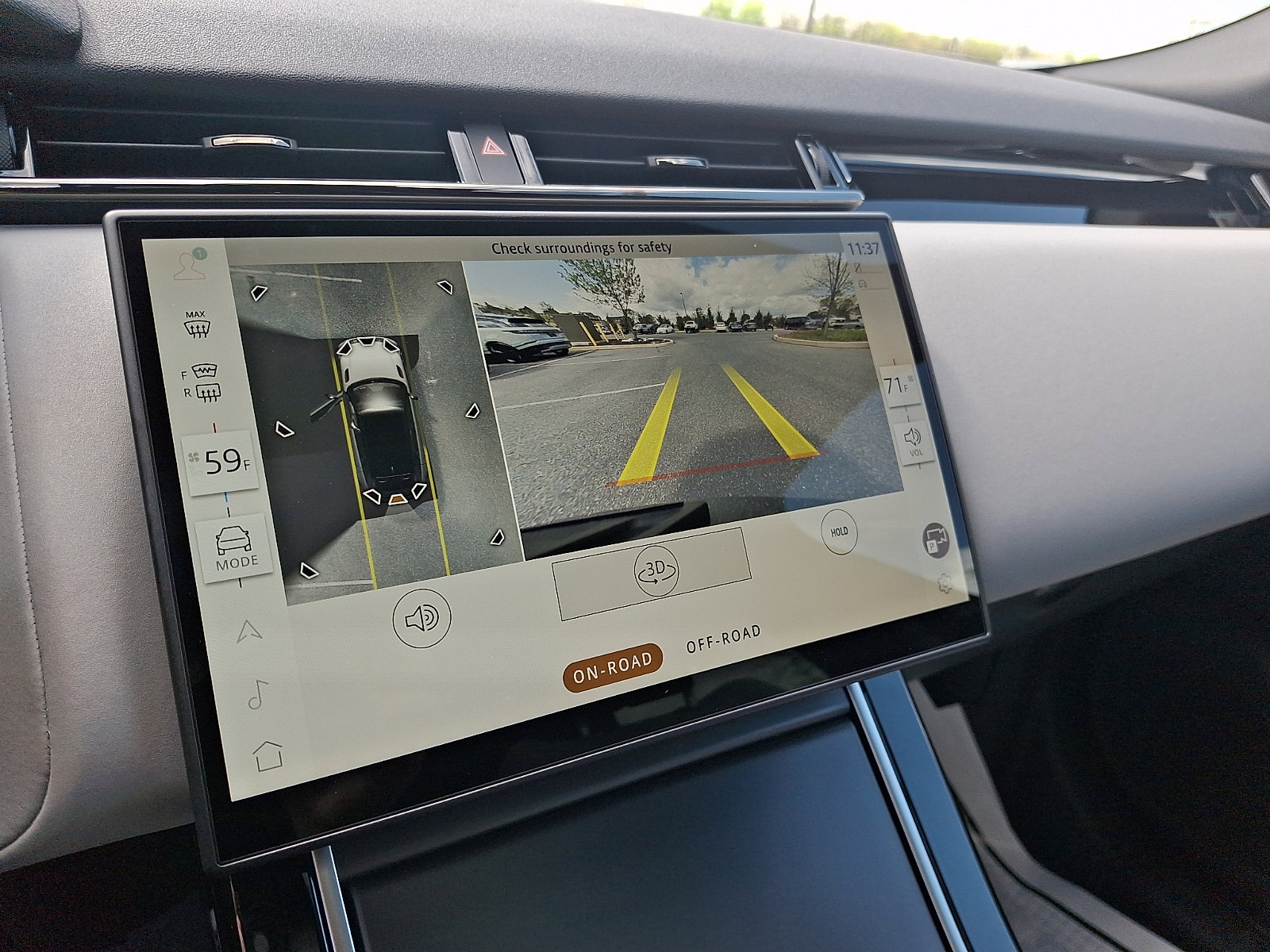 New 2026 Land Rover Range Rover Velar S AWD/4WD image 17