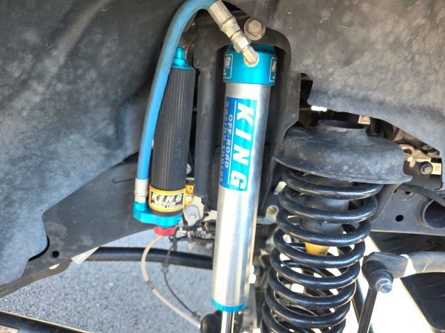 Used 2022 Jeep Gladiator Overland image 3