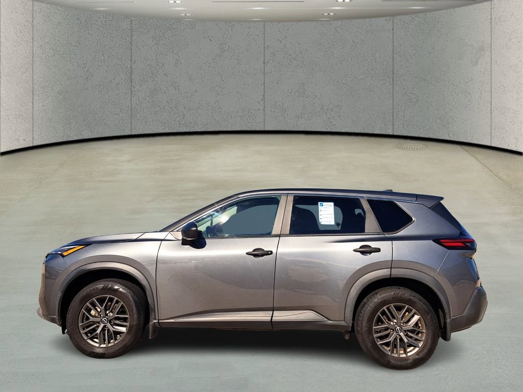 Used 2023 Nissan Rogue S image 8