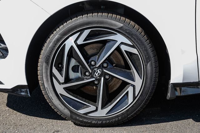 New 2026 Hyundai Sonata SEL FWD image 11