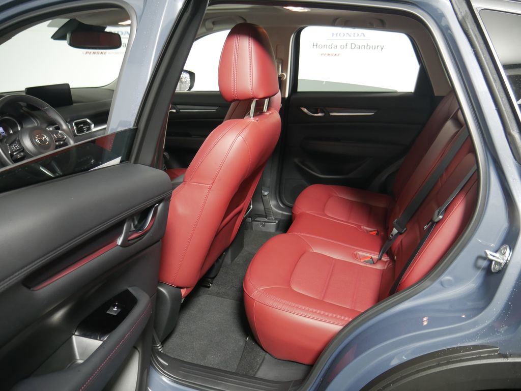 Used 2023 MAZDA CX-5 Carbon Edition image 16
