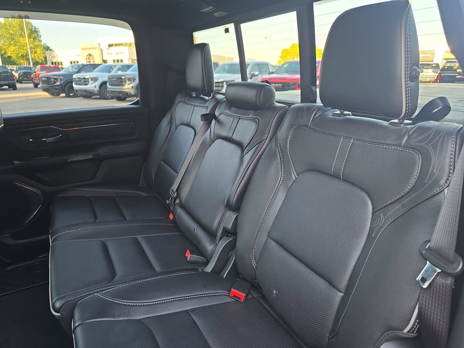 Used 2023 RAM 1500 Limited AWD/4WD image 14