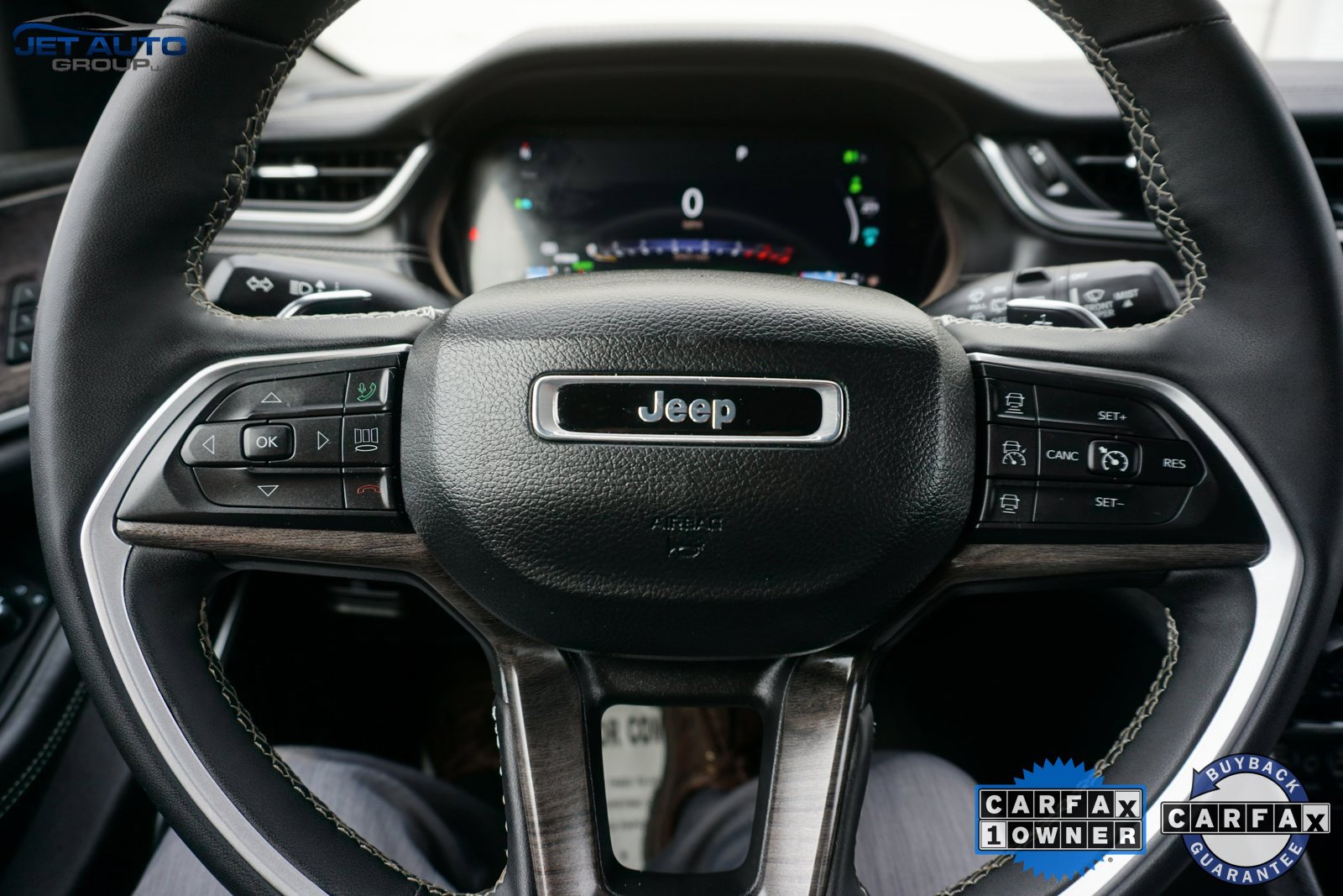 Used 2024 Jeep Grand Cherokee Limited 4xe image 40