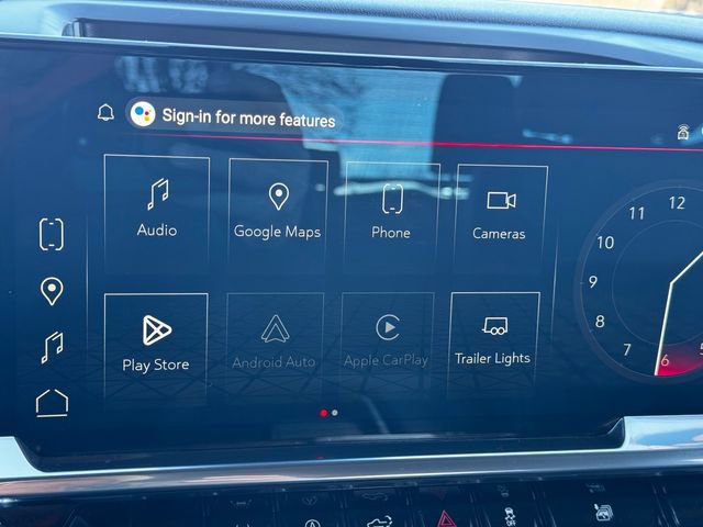 Used 2025 GMC Sierra 1500 SLT image 32