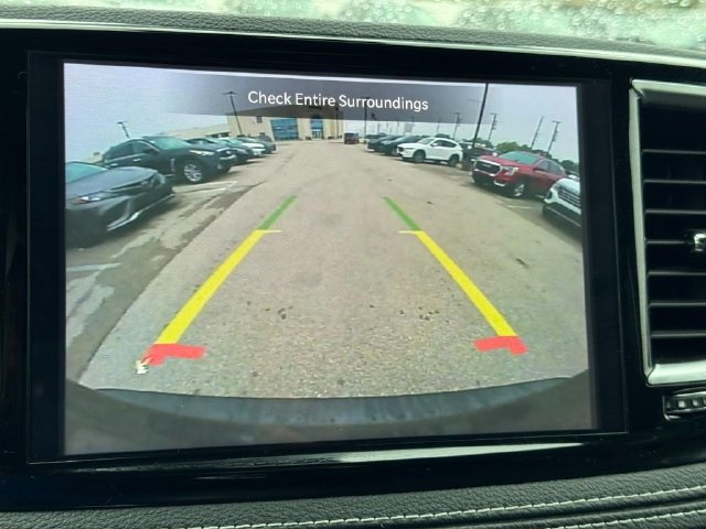 Used 2025 Chrysler Pacifica Limited FWD image 28