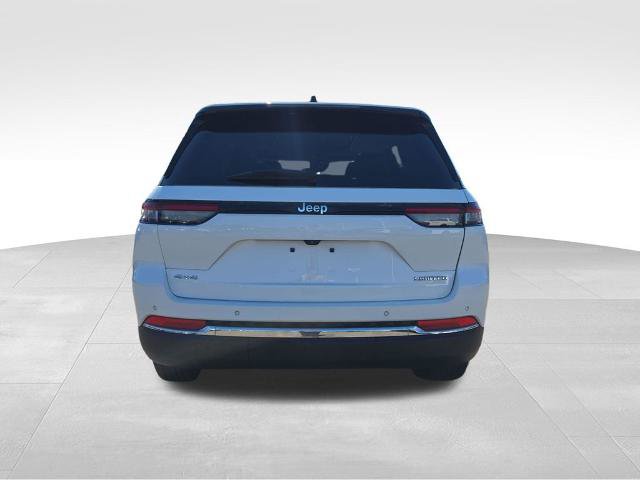 Used 2023 Jeep Grand Cherokee Limited AWD/4WD image 7