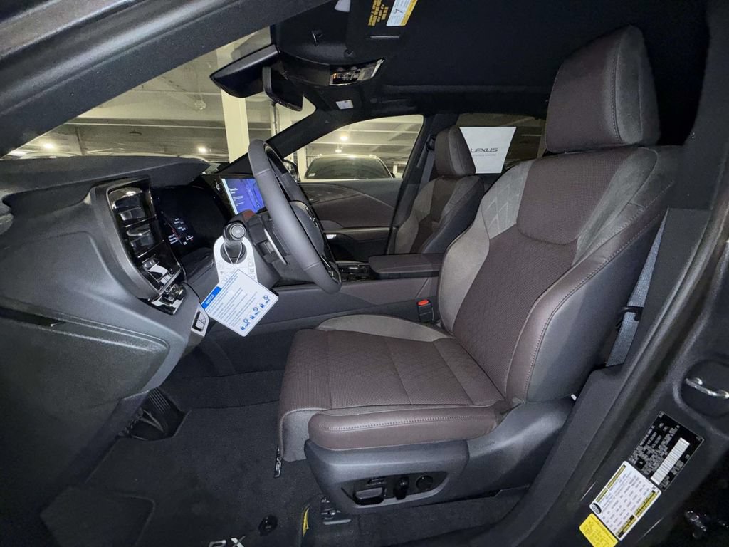 New 2026 Lexus RX 350 AWD image 2