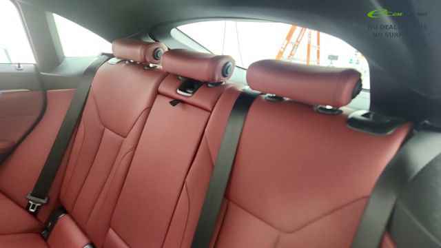Used 2024 BMW i4 eDrive40 w/ Premium Package RWD image 43