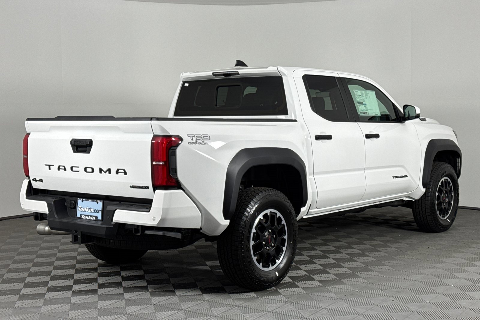 New 2025 Toyota Tacoma TRD Off-Road image 4