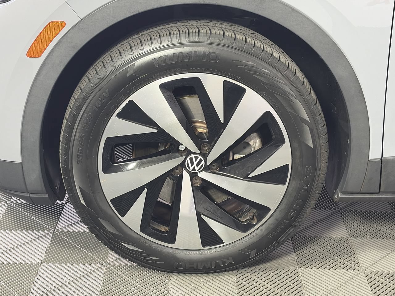 Used 2021 Volkswagen ID.4 Pro S AWD/4WD image 9