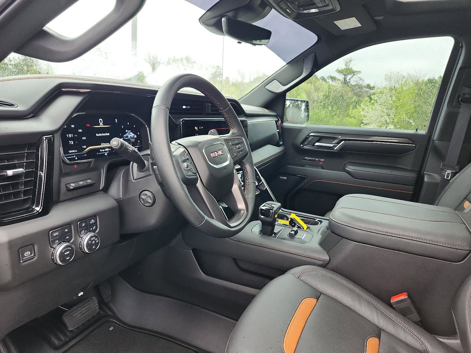 Used 2024 GMC Sierra 1500 AT4 w/ Technology Package image 16