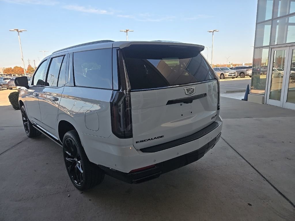 Used 2026 Cadillac Escalade Platinum Sport w/ LPO, ONYX Package image 7