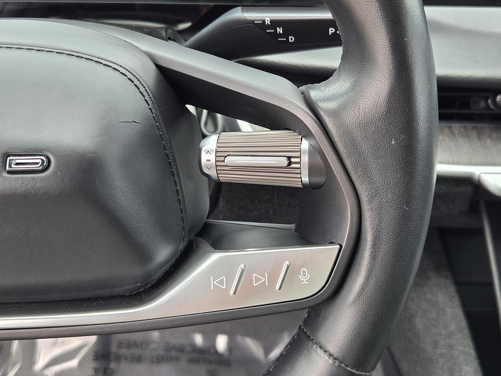 Used 2024 Lucid Air Touring AWD/4WD image 15