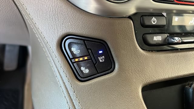 Used 2015 GMC Yukon SLT AWD/4WD image 14