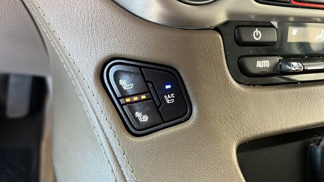 Used 2015 GMC Yukon SLT AWD/4WD image 14