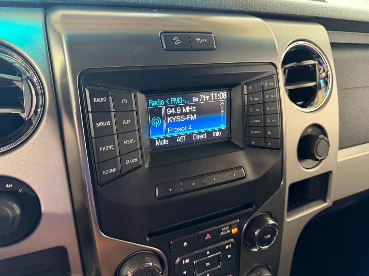 Used 2013 Ford F150 FX4 AWD/4WD image 32