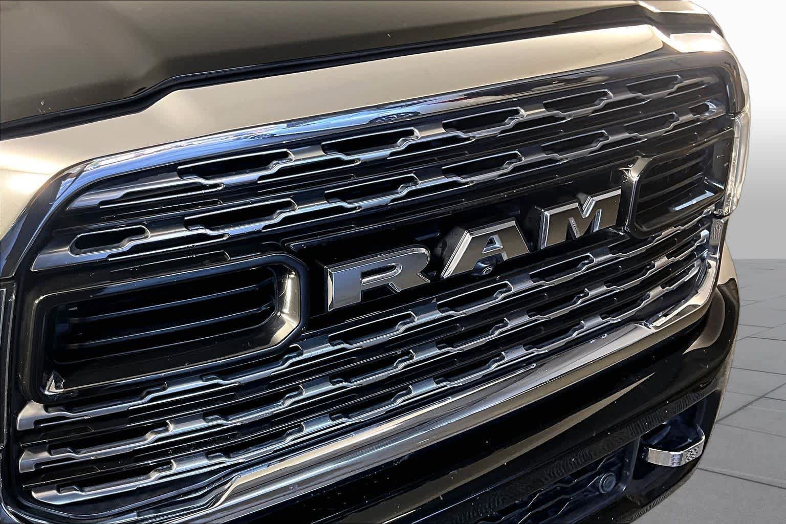 Used 2020 RAM 2500 Limited AWD/4WD image 28