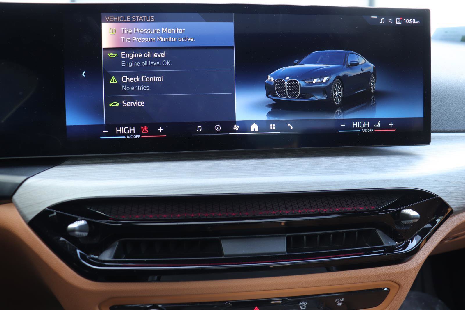 Used 2025 BMW 430i Coupe w/ Convenience Package image 29