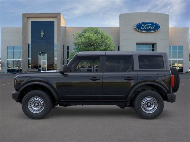 New 2025 Ford Bronco Base image 3