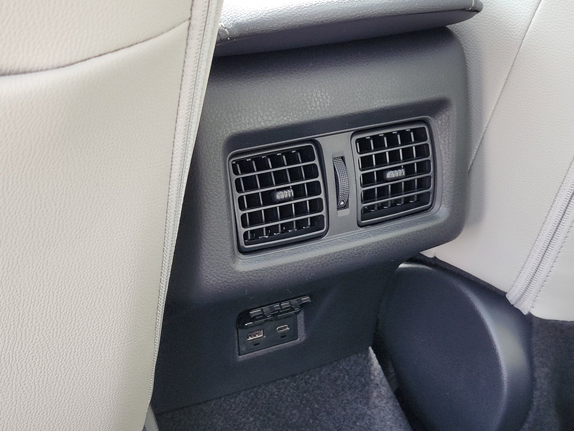 New 2026 Toyota Camry XLE AWD/4WD image 24