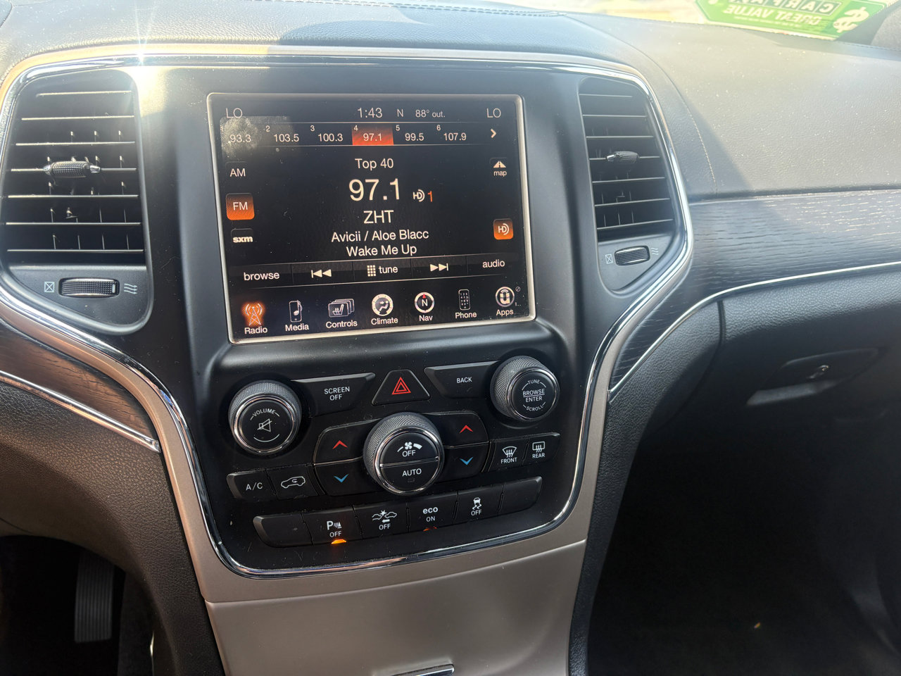 Used 2014 Jeep Grand Cherokee Summit image 16