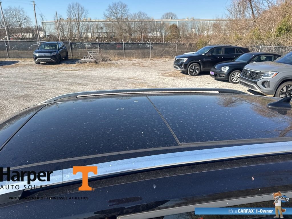 Used 2023 Volkswagen Taos SE w/ Panoramic Sunroof Package image 21