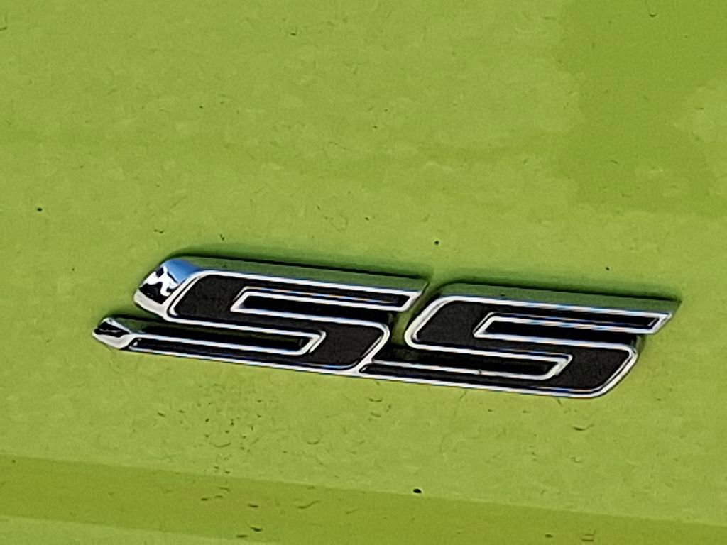 Used 2021 Chevrolet Camaro SS RWD image 29