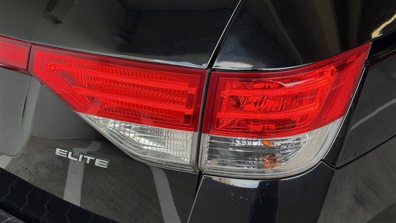 Used 2016 Honda Odyssey Touring image 12