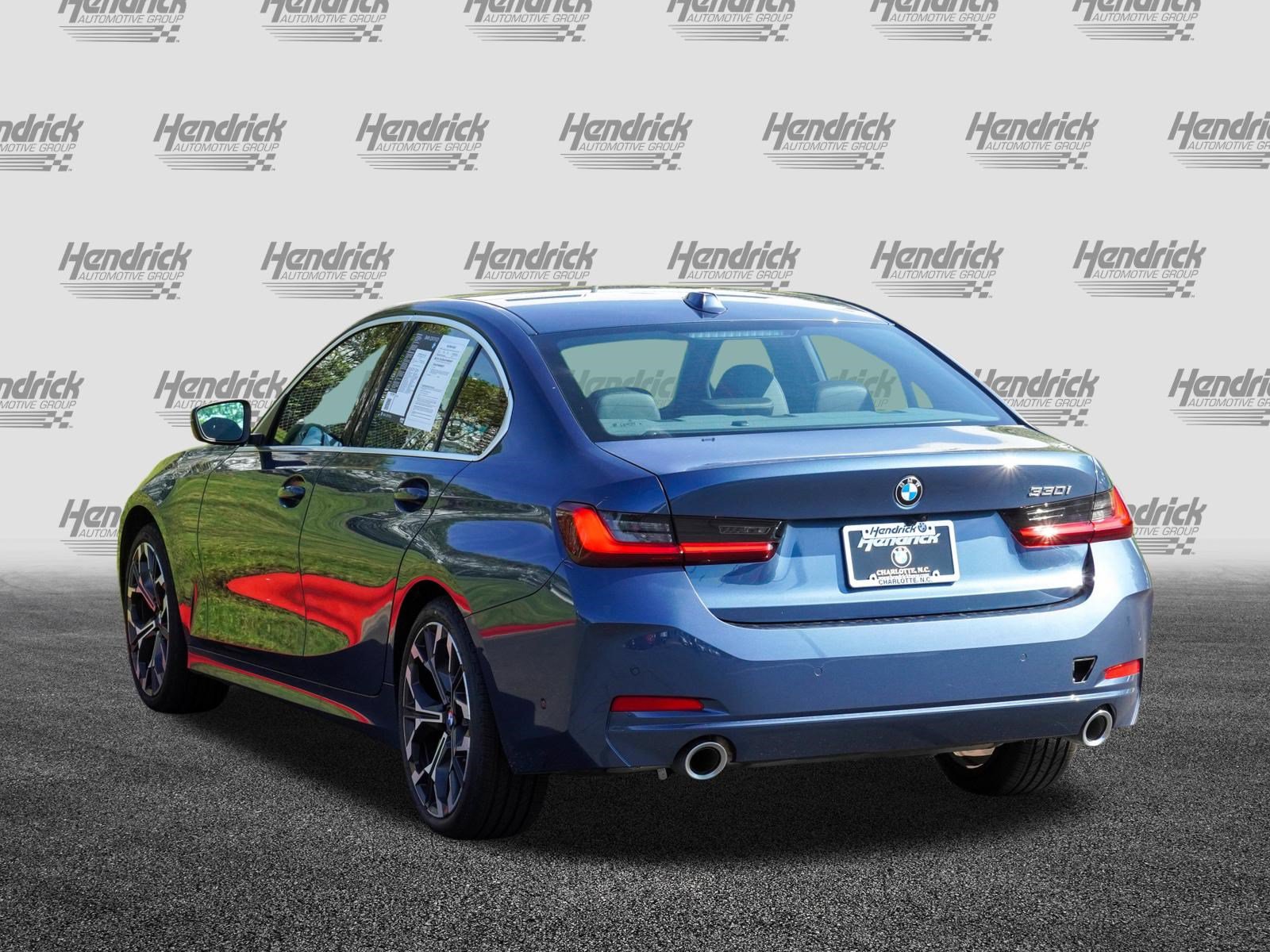 Certified 2025 BMW 330i Sedan RWD image 7