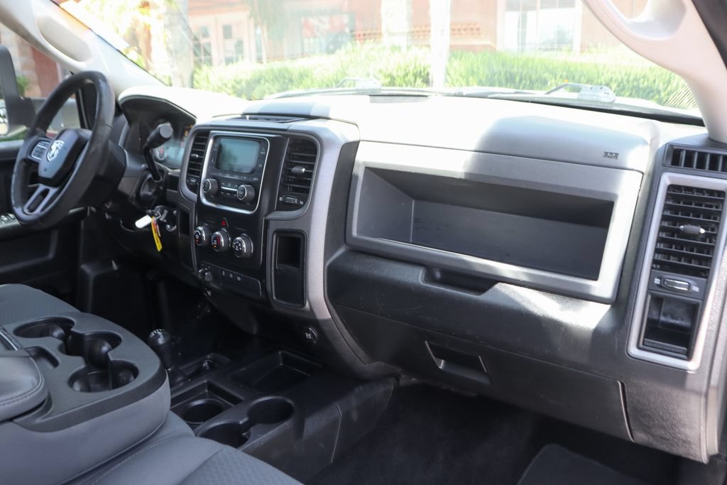 Used 2017 RAM 3500 Tradesman w/ Chrome Appearance Group AWD/4WD image 34