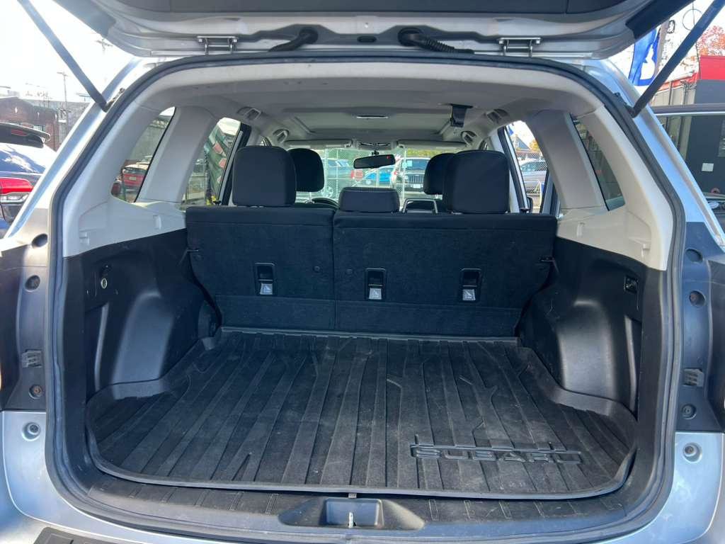 Used 2015 Subaru Forester 2.5i Premium w/ All-Weather Package image 17