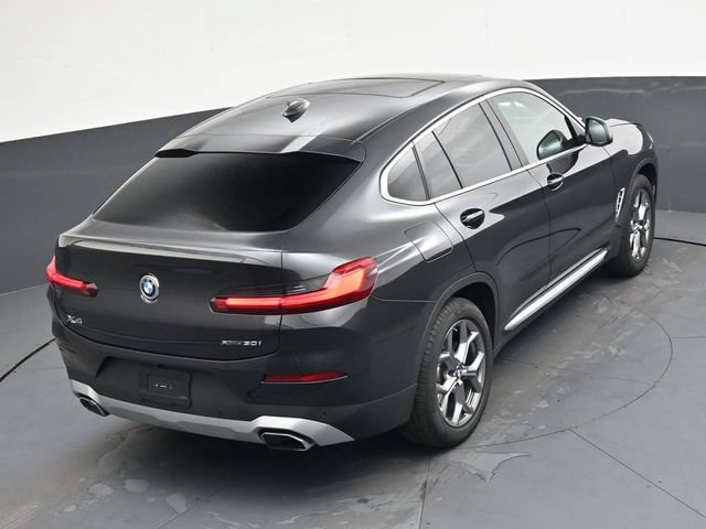 Used 2025 BMW X4 xDrive30i AWD/4WD image 29