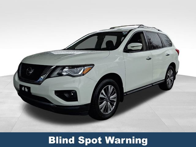 Used 2019 Nissan Pathfinder SV image 4