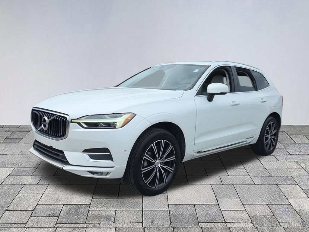 Used 2018 Volvo XC60 T5 Inscription w/ Convenience Package AWD/4WD image 3