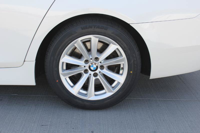 Used 2016 BMW 528i Sedan RWD image 43