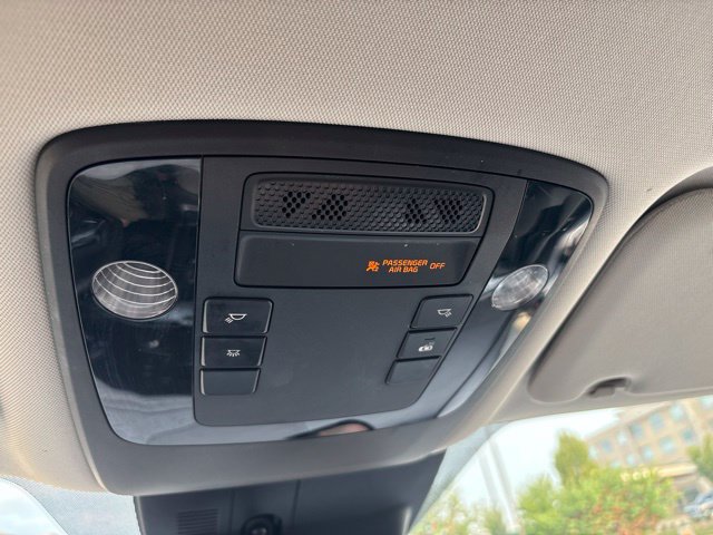 Used 2024 Kia Carnival LX FWD image 15