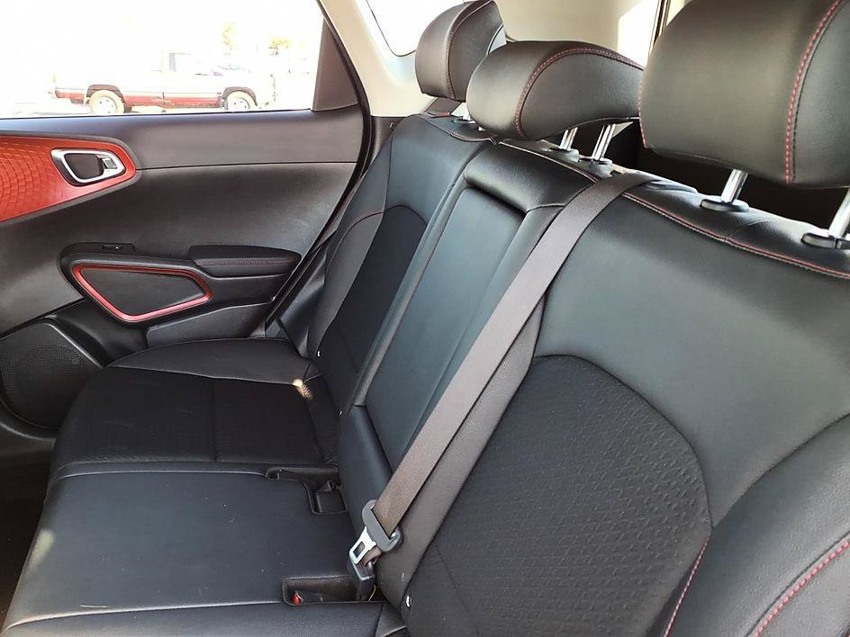 Used 2023 Kia Soul GT-Line FWD image 16