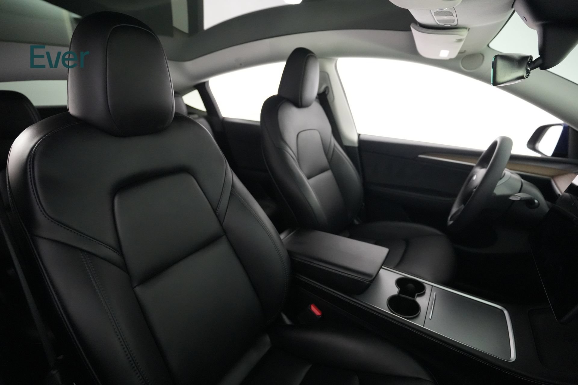 Used 2024 Tesla Model Y Performance AWD/4WD image 23