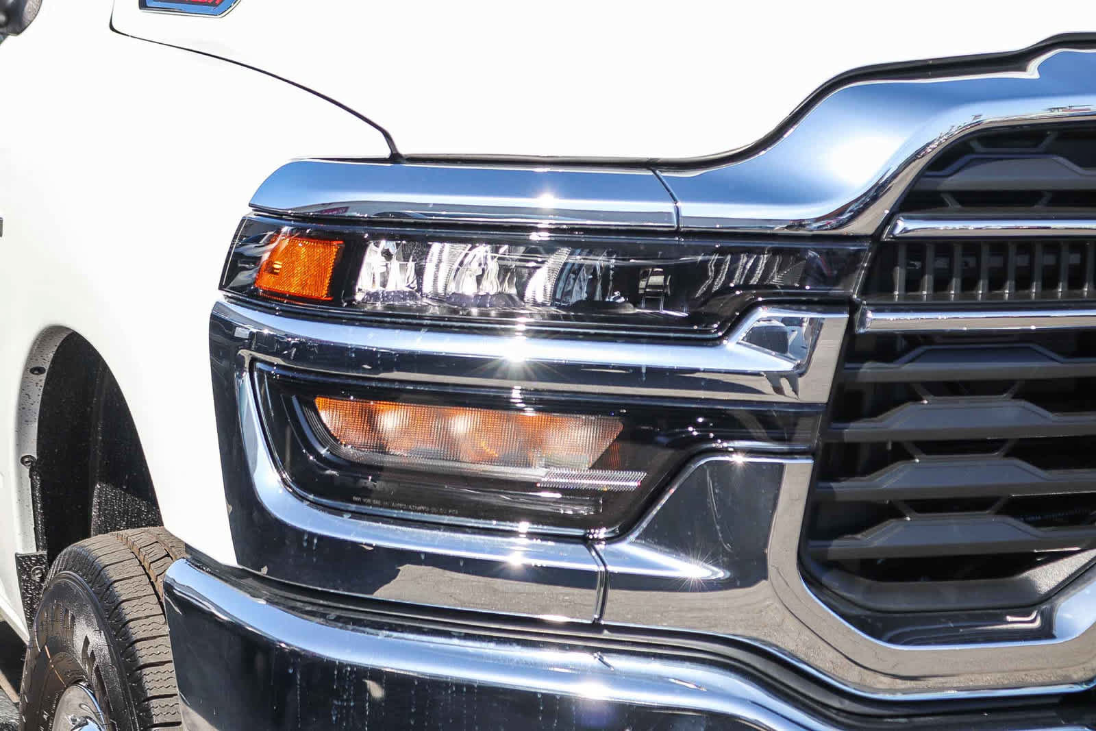 New 2027 RAM 3500 Tradesman AWD/4WD image 7