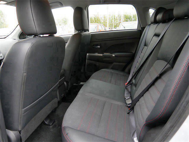 New 2025 Mitsubishi Outlander Sport SE image 5