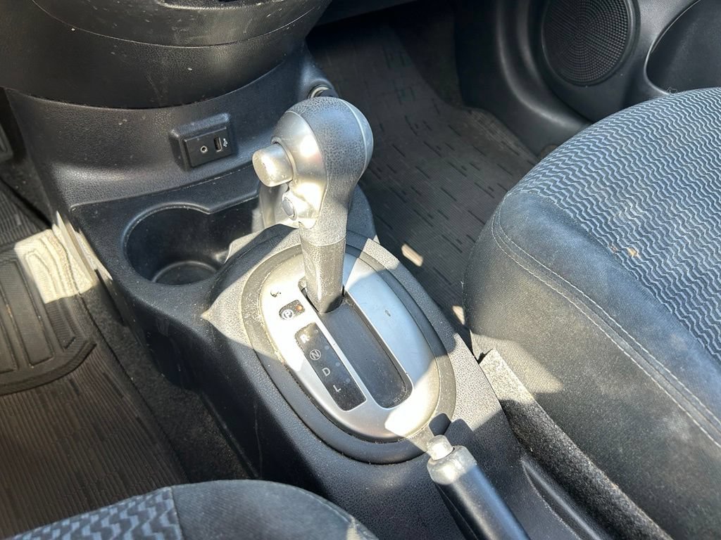 Used 2017 Nissan Versa Note SV FWD image 28