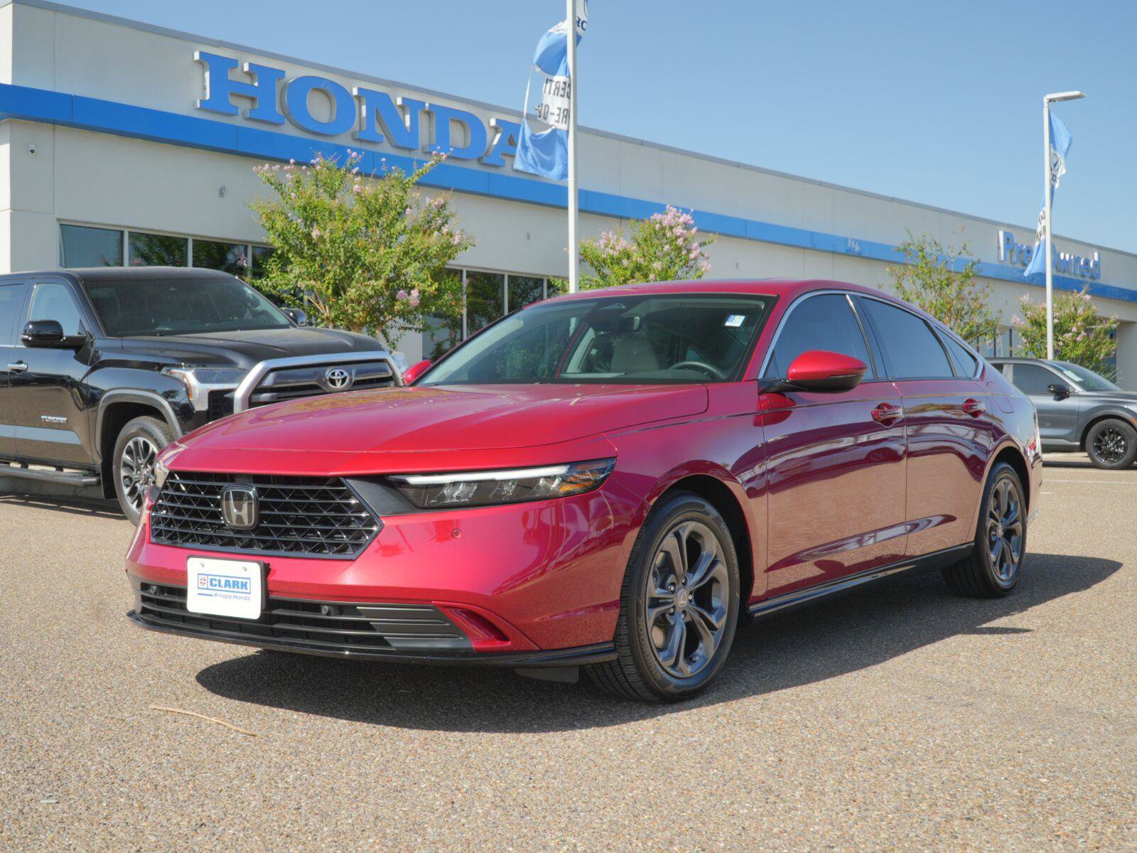 Used 2026 Honda Accord EX-L image 1