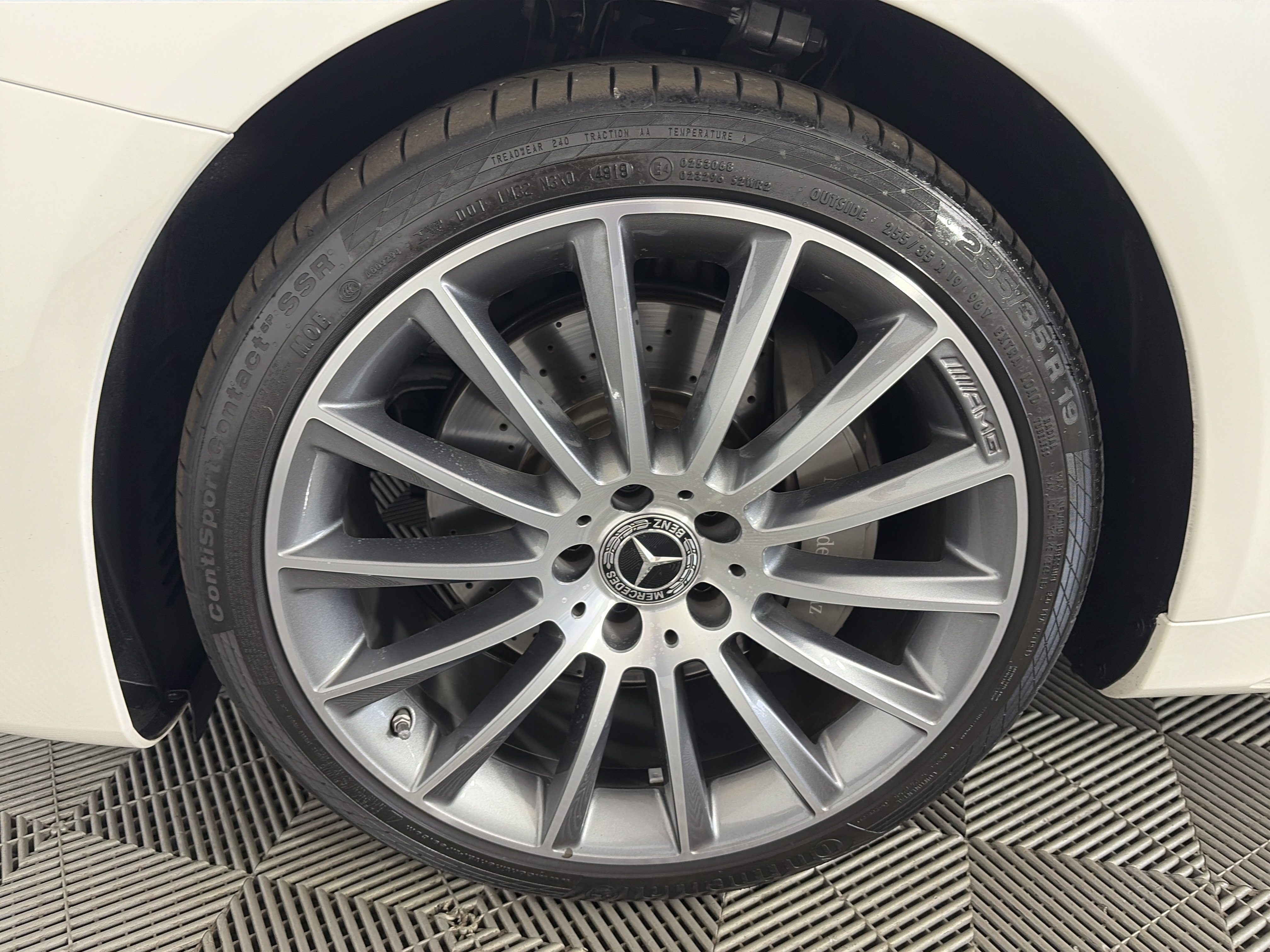 Used 2020 Mercedes-Benz SL 550 image 13