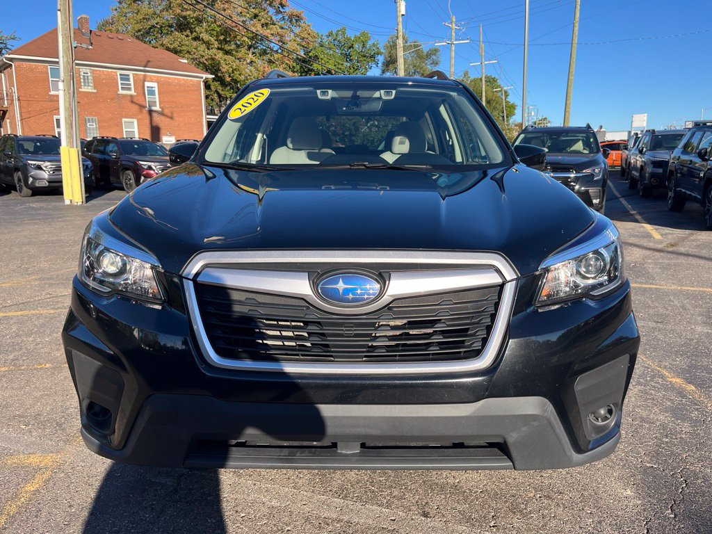 Used 2020 Subaru Forester Premium AWD/4WD image 9
