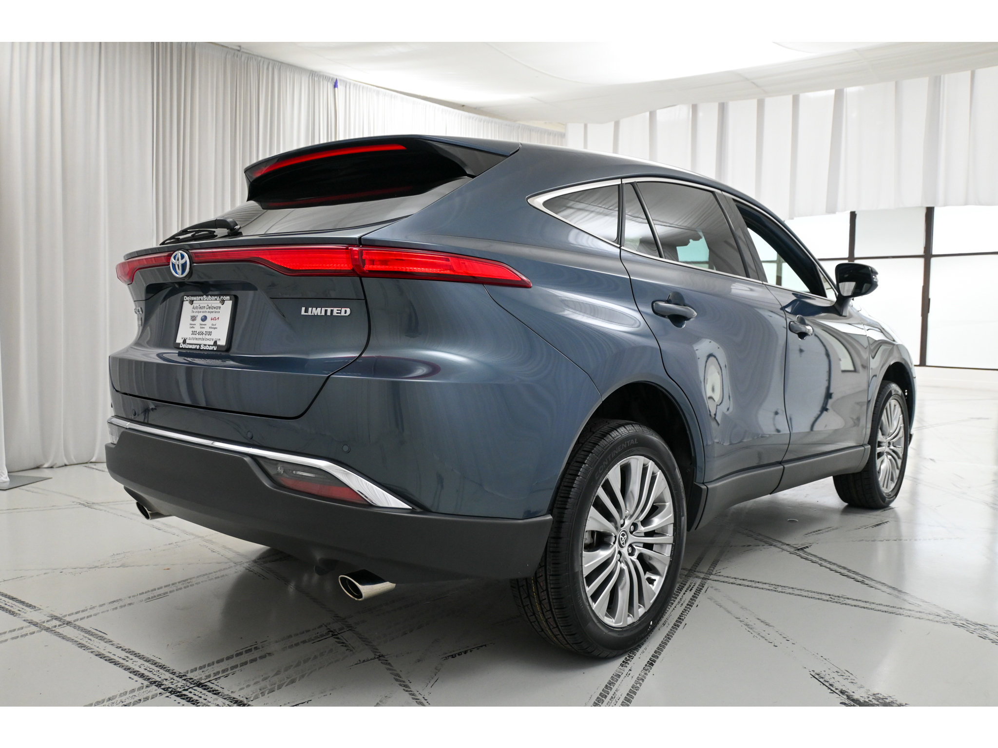 Used 2023 Toyota Venza Limited AWD/4WD image 7
